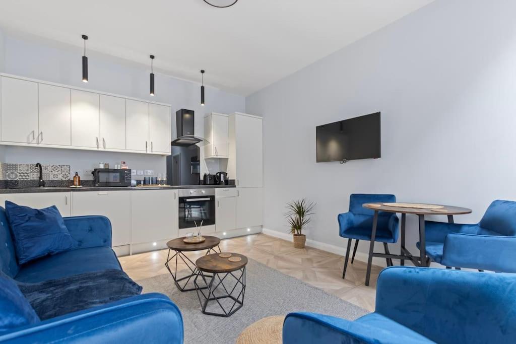 Modern Apartment Off-Road Parking-Twin Room Suite 4 Nottingham Exterior foto