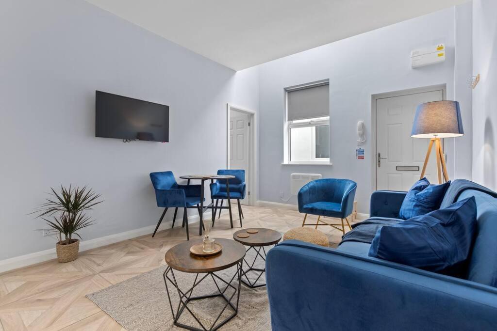 Modern Apartment Off-Road Parking-Twin Room Suite 4 Nottingham Exterior foto