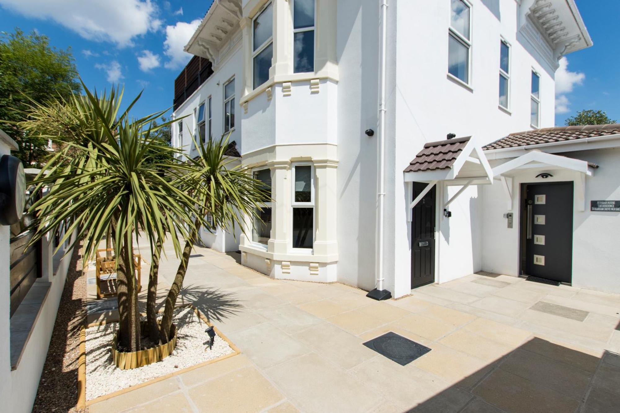 Modern Apartment Off-Road Parking-Twin Room Suite 4 Nottingham Exterior foto